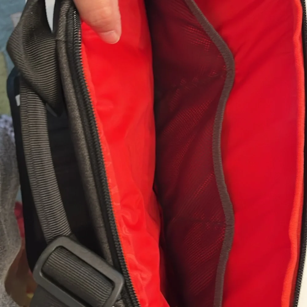 OGIO slim computer laptop bag NWOT